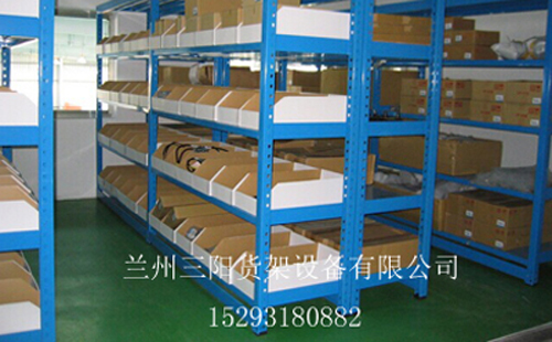 白银中型货架选型与在仓储空间优化中的应用