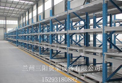 白银钢结构仓储货架，坚固耐用适配工业存储！